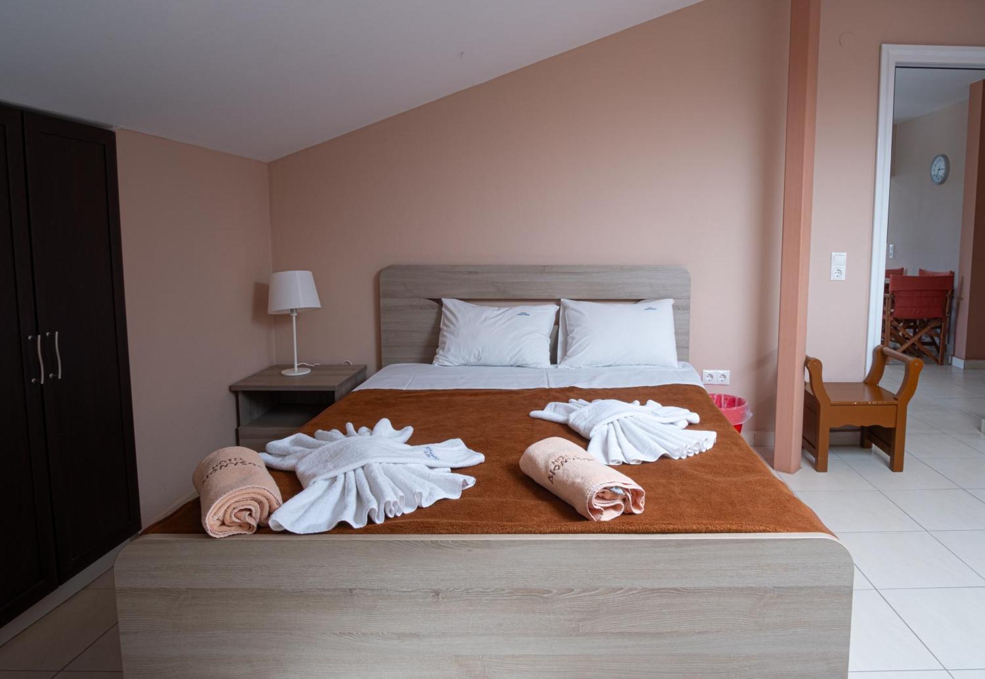 Hotel Dionysos Polichrono ポリフロノ エクステリア 写真