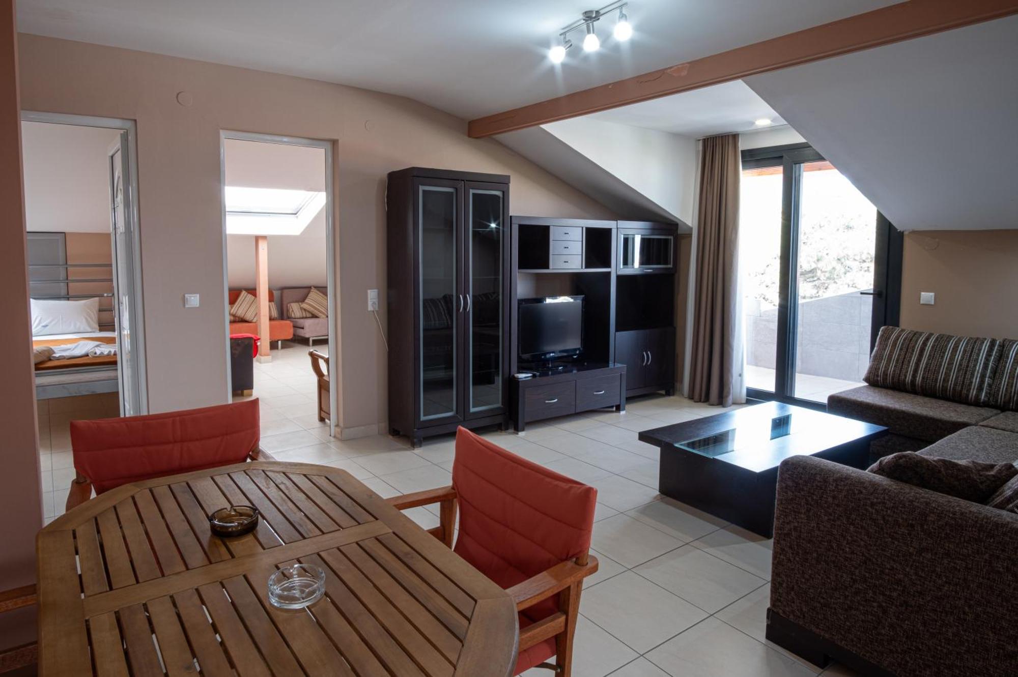 Hotel Dionysos Polichrono ポリフロノ エクステリア 写真